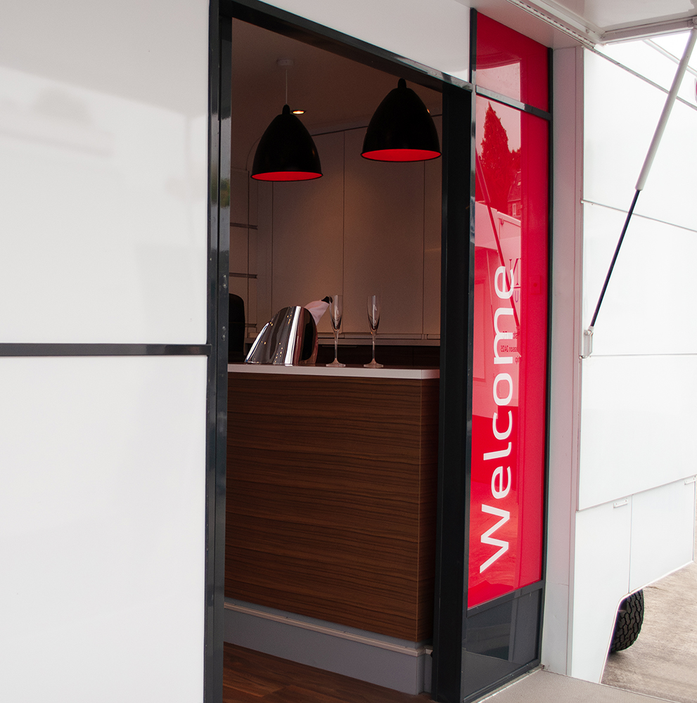 ST10 Exterior 2-0509-