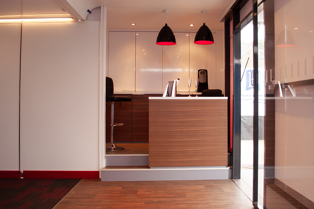 ST10 Interior 2 -0524-